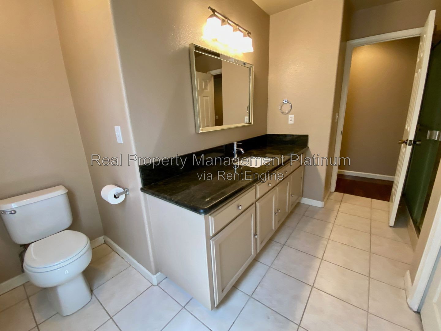 Gallery Image 25