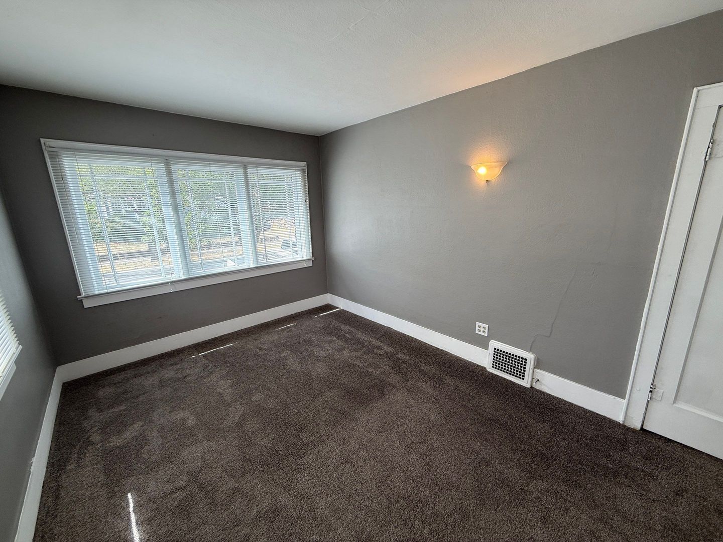 Gallery Image 19