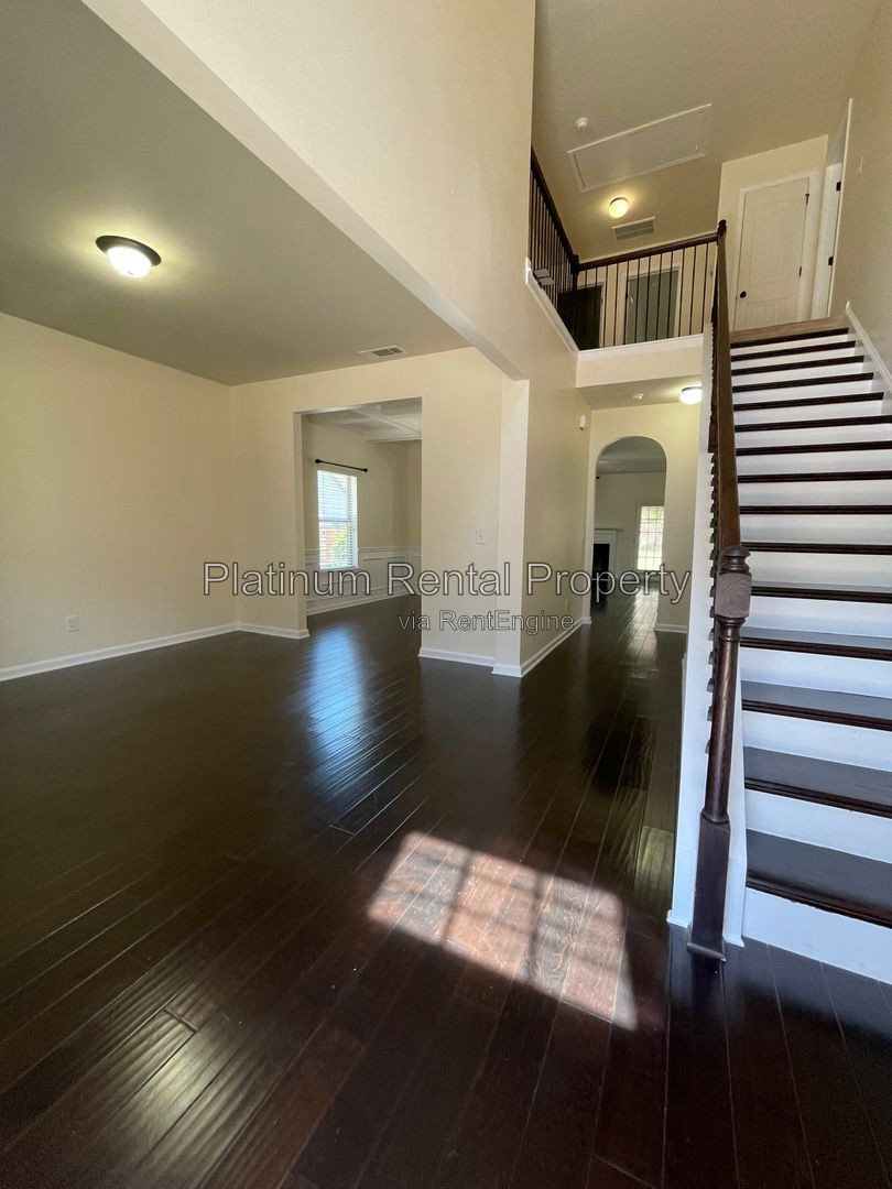 Gallery Image 8