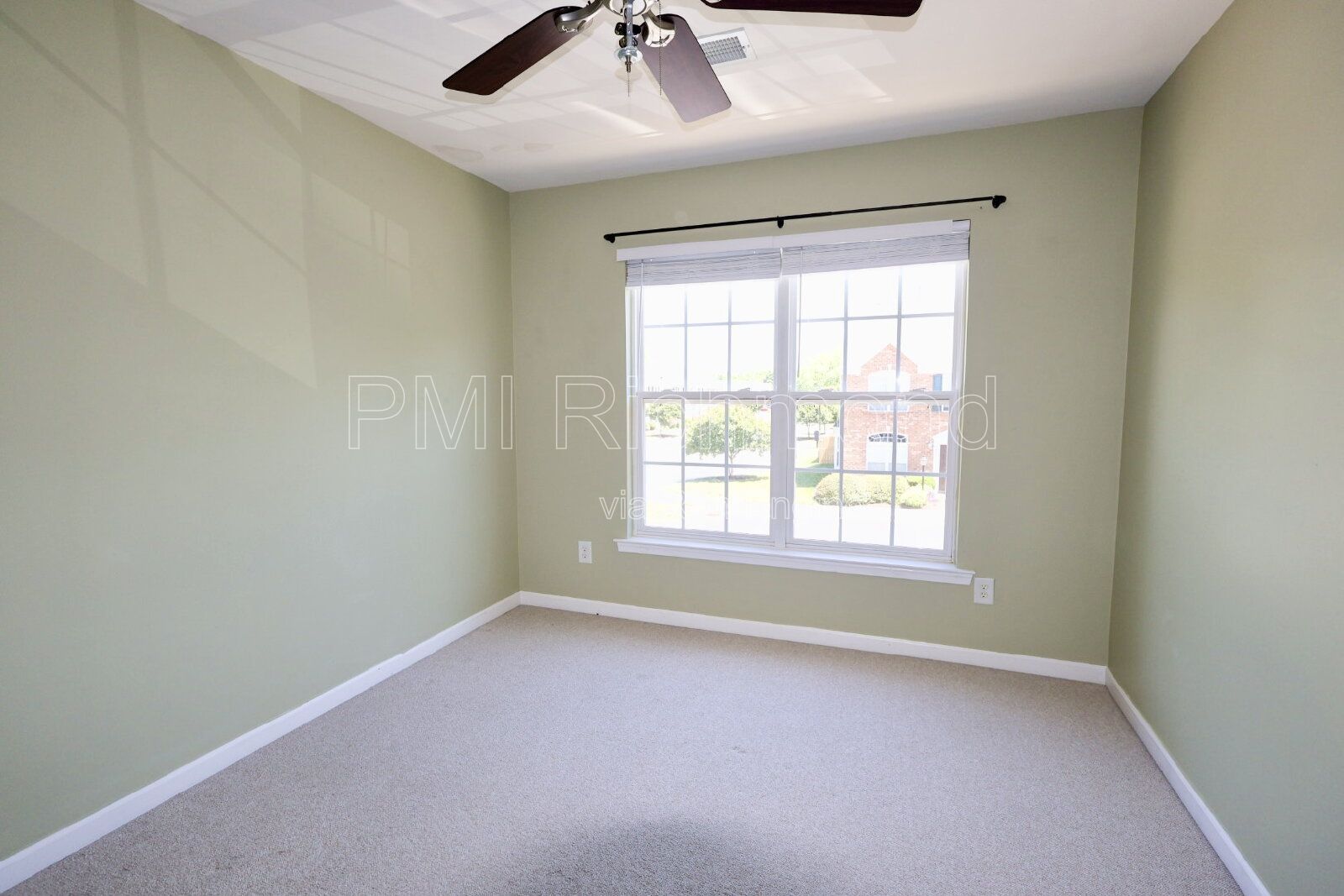 Gallery Image 22
