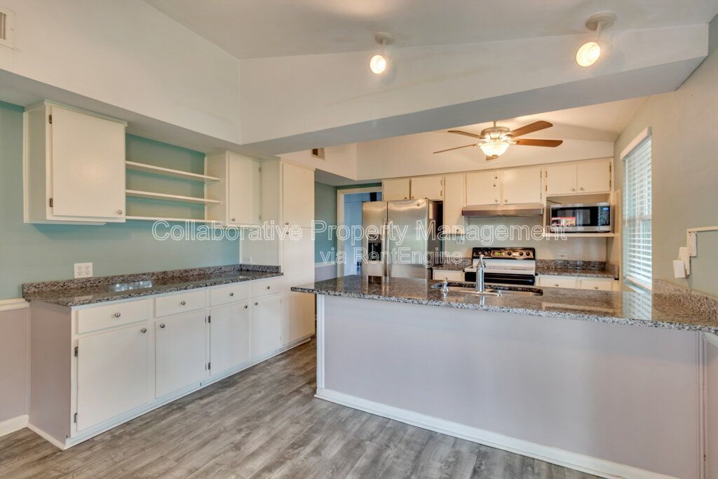 Gallery Image 18