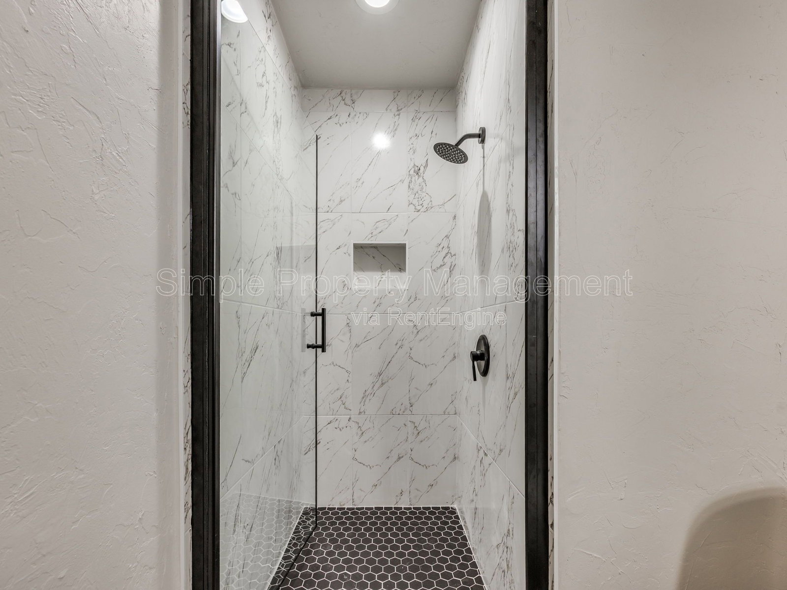 Gallery Image 16