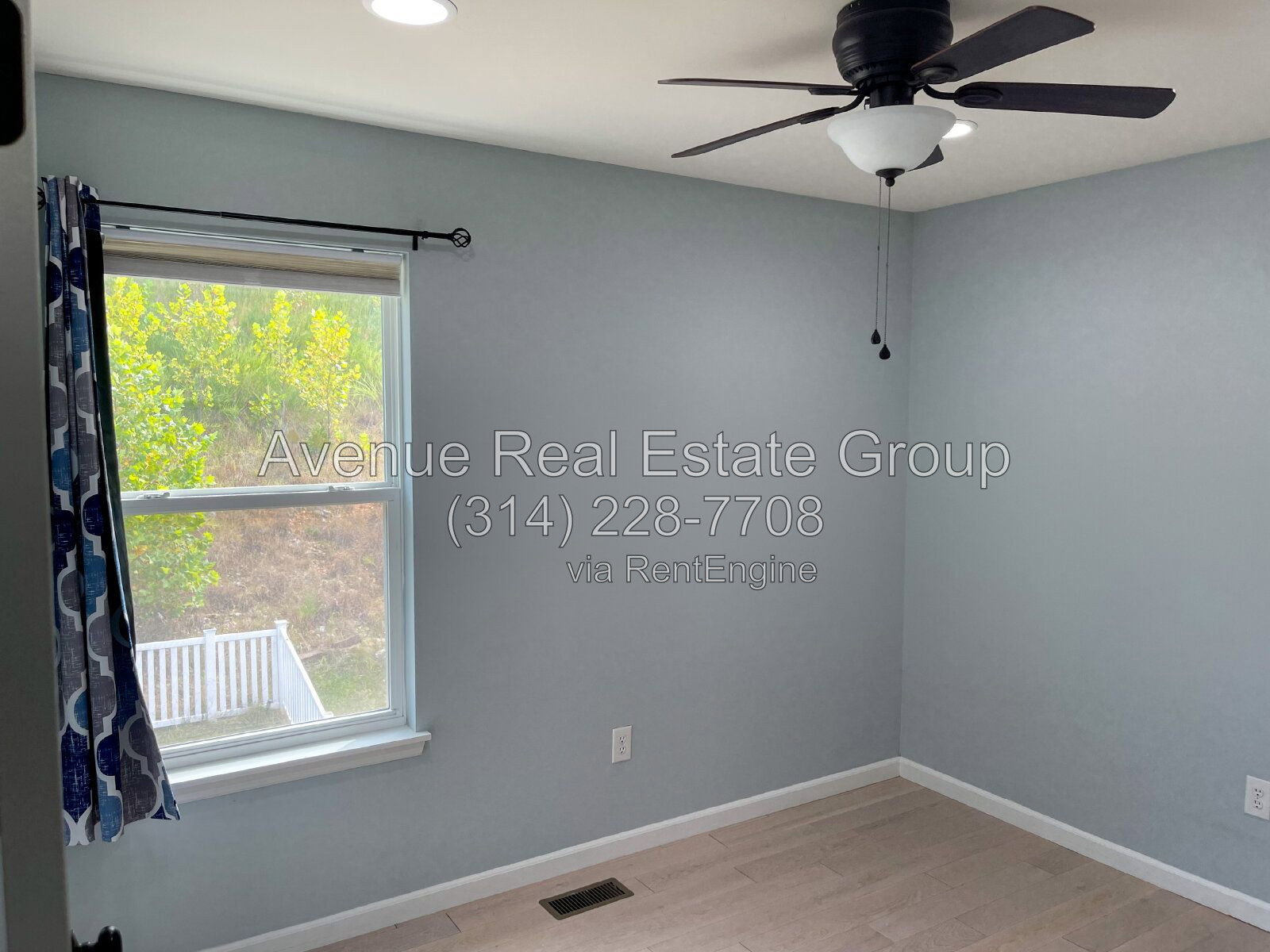 Gallery Image 17