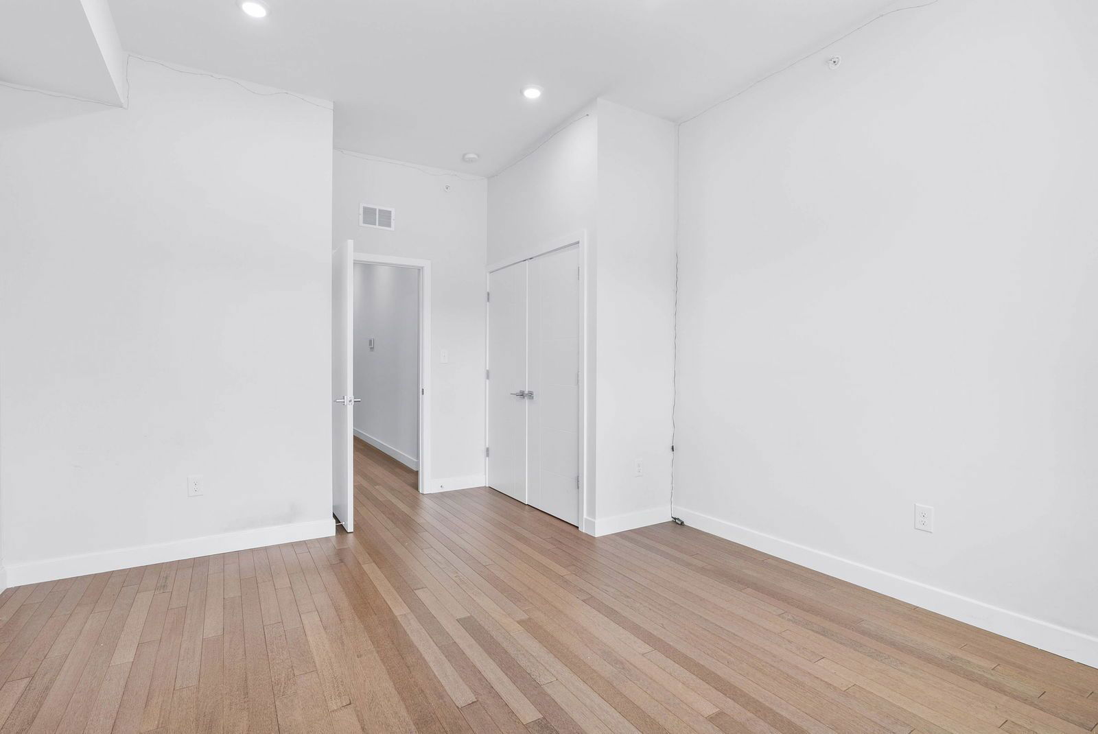 Gallery Image 18