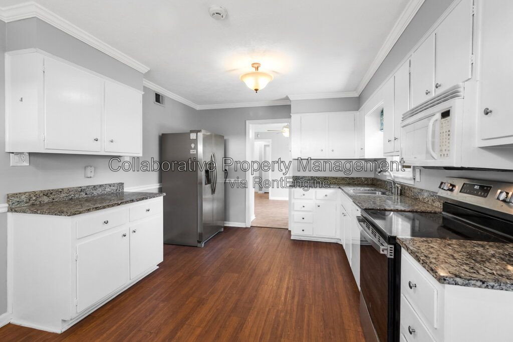 Gallery Image 14