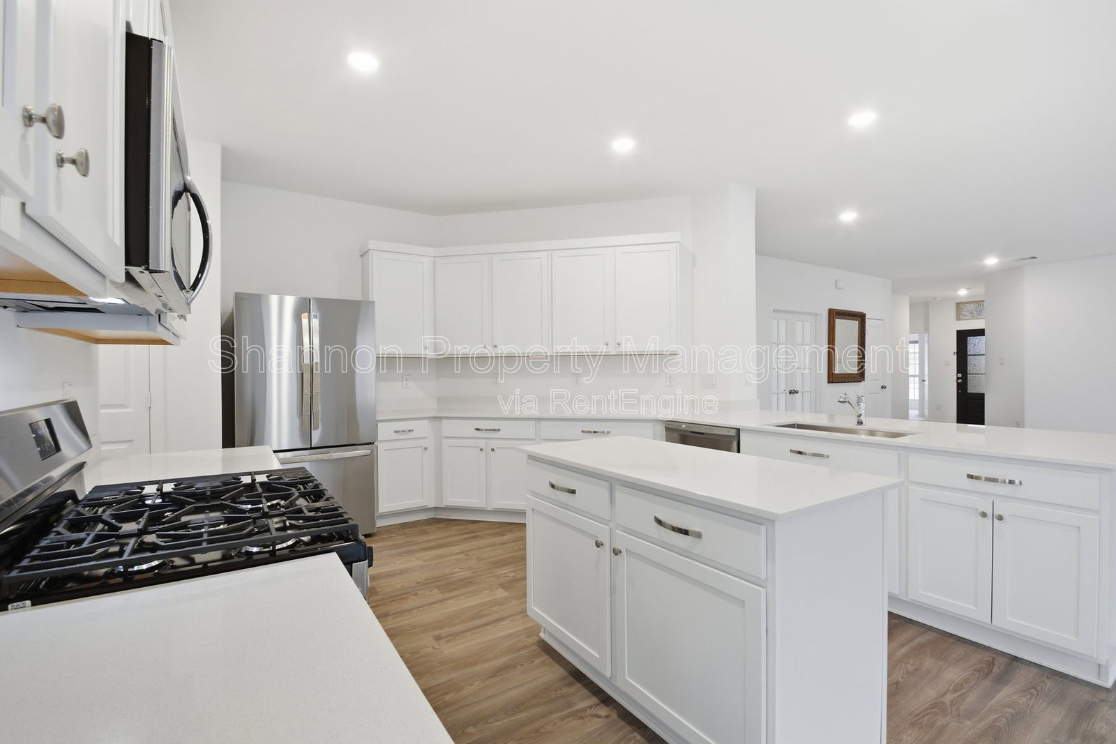 Gallery Image 13