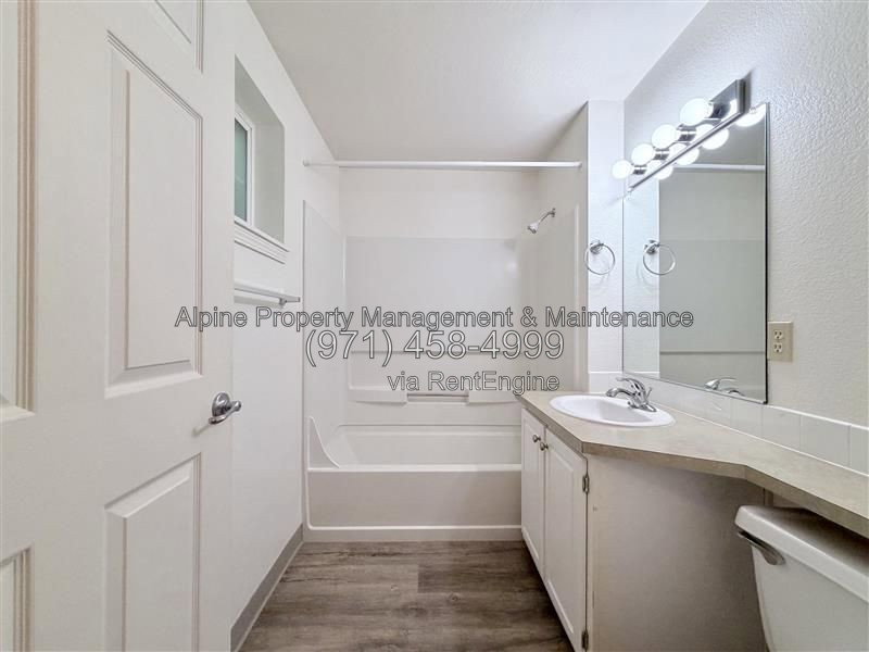 Gallery Image 22