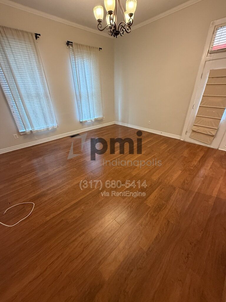 Gallery Image 19