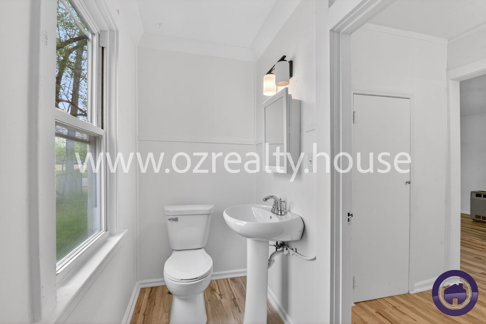 Gallery Image 13
