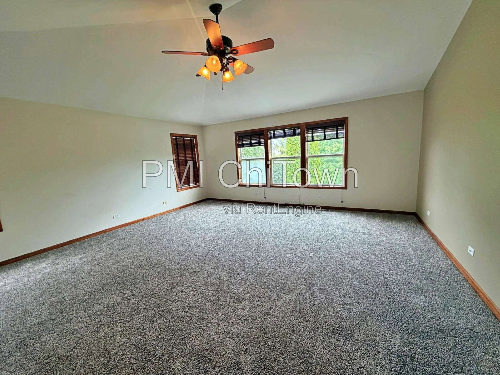 Gallery Image 18