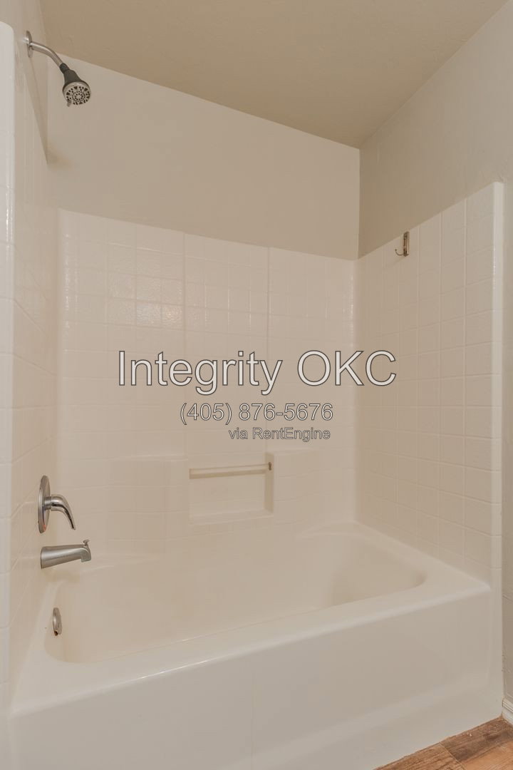 Gallery Image 27