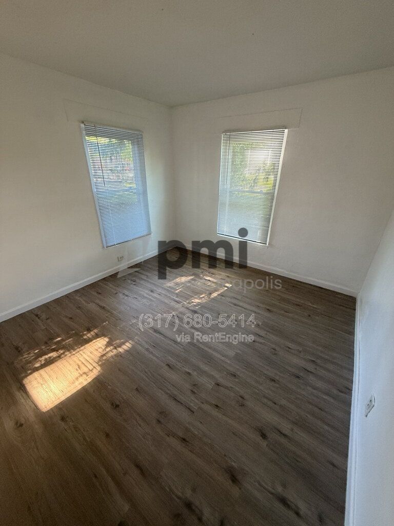 Gallery Image 20