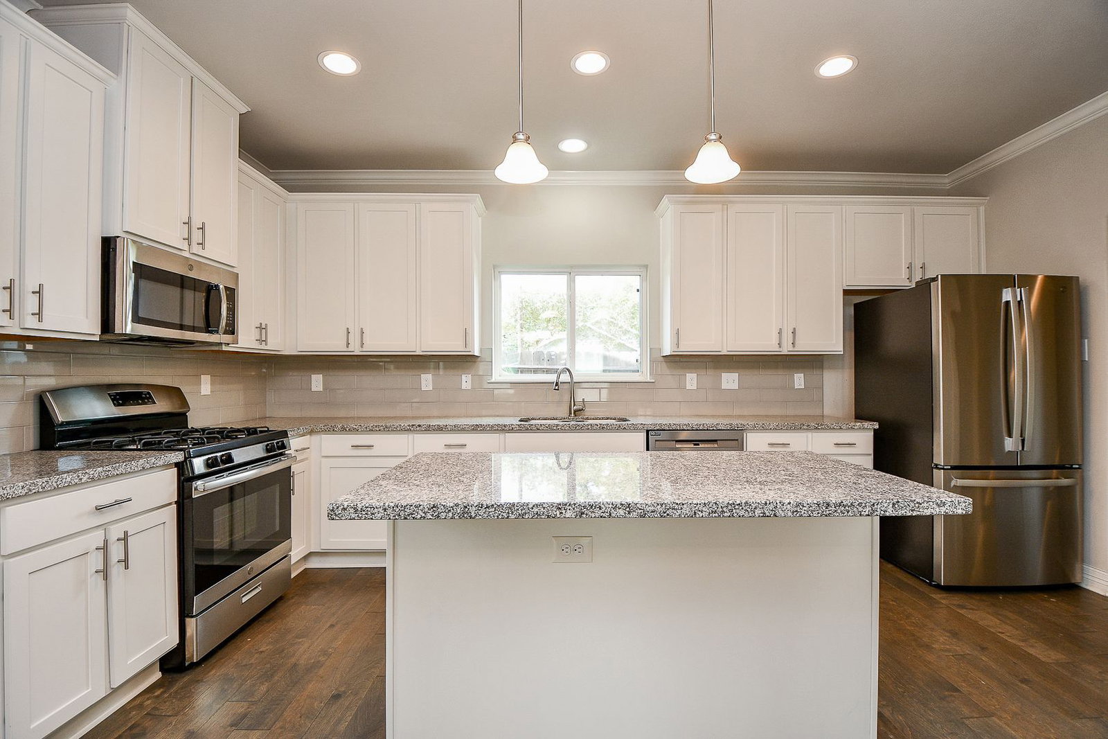 Gallery Image 9