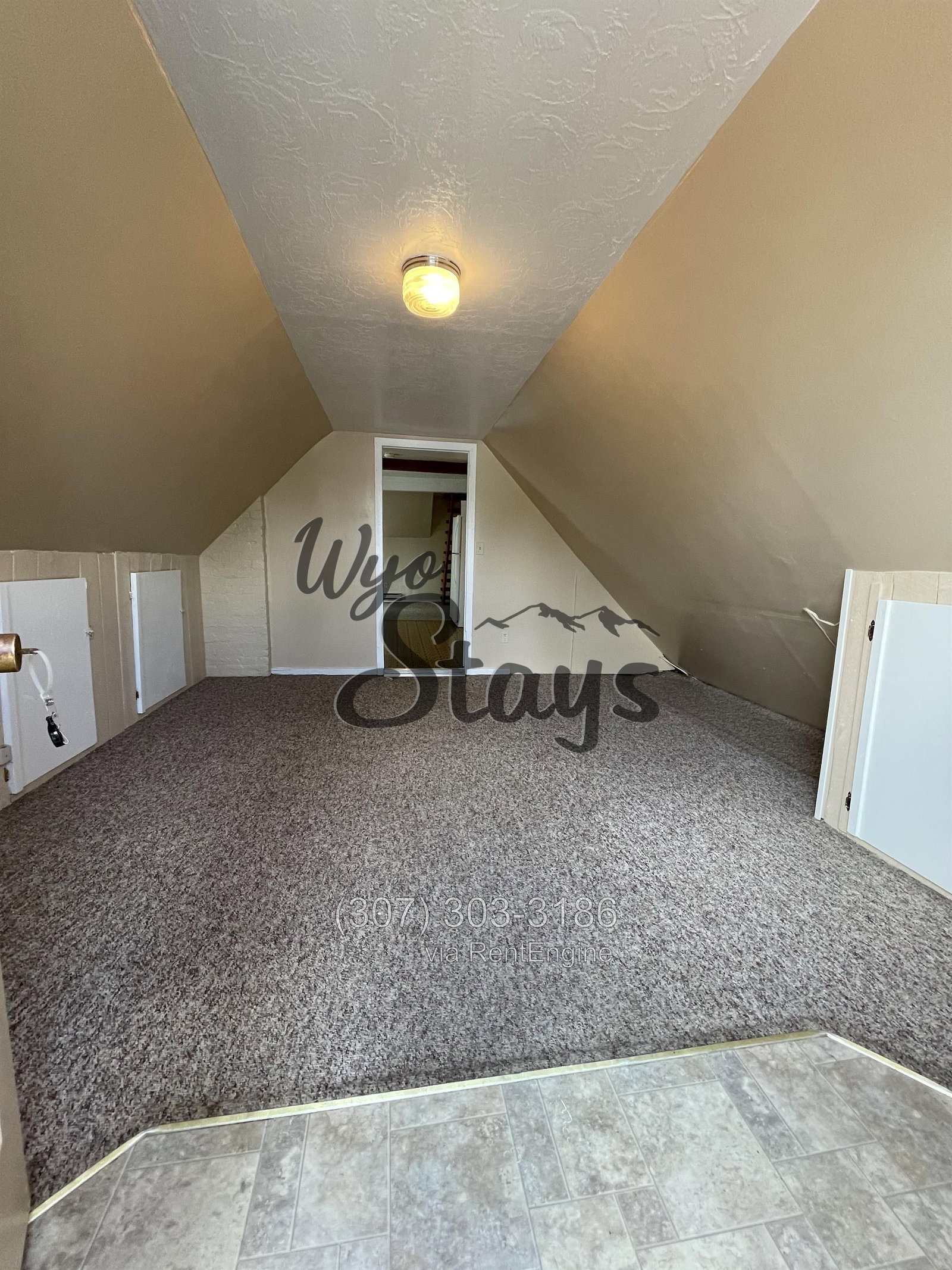 Gallery Image 0
