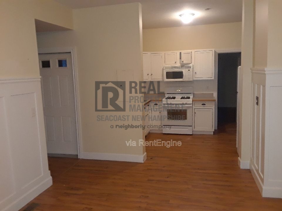Gallery Image 0