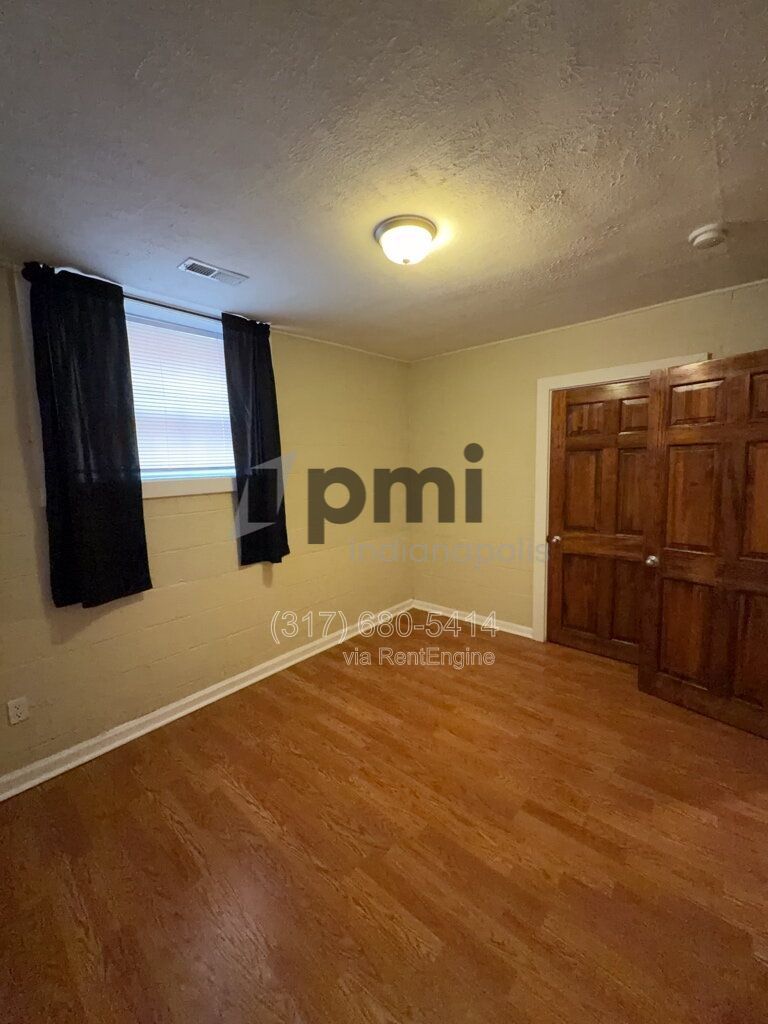 Gallery Image 22