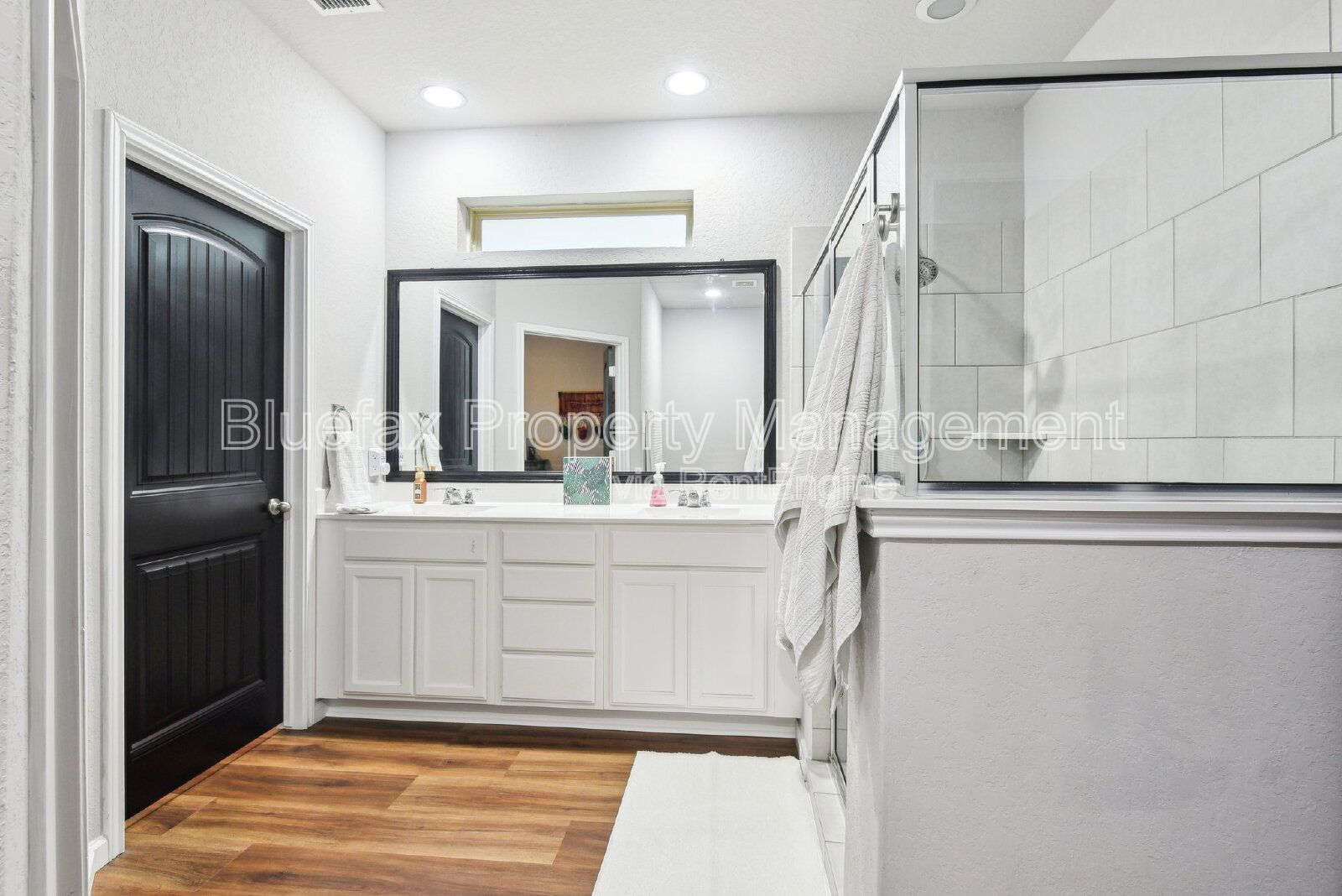 Gallery Image 21