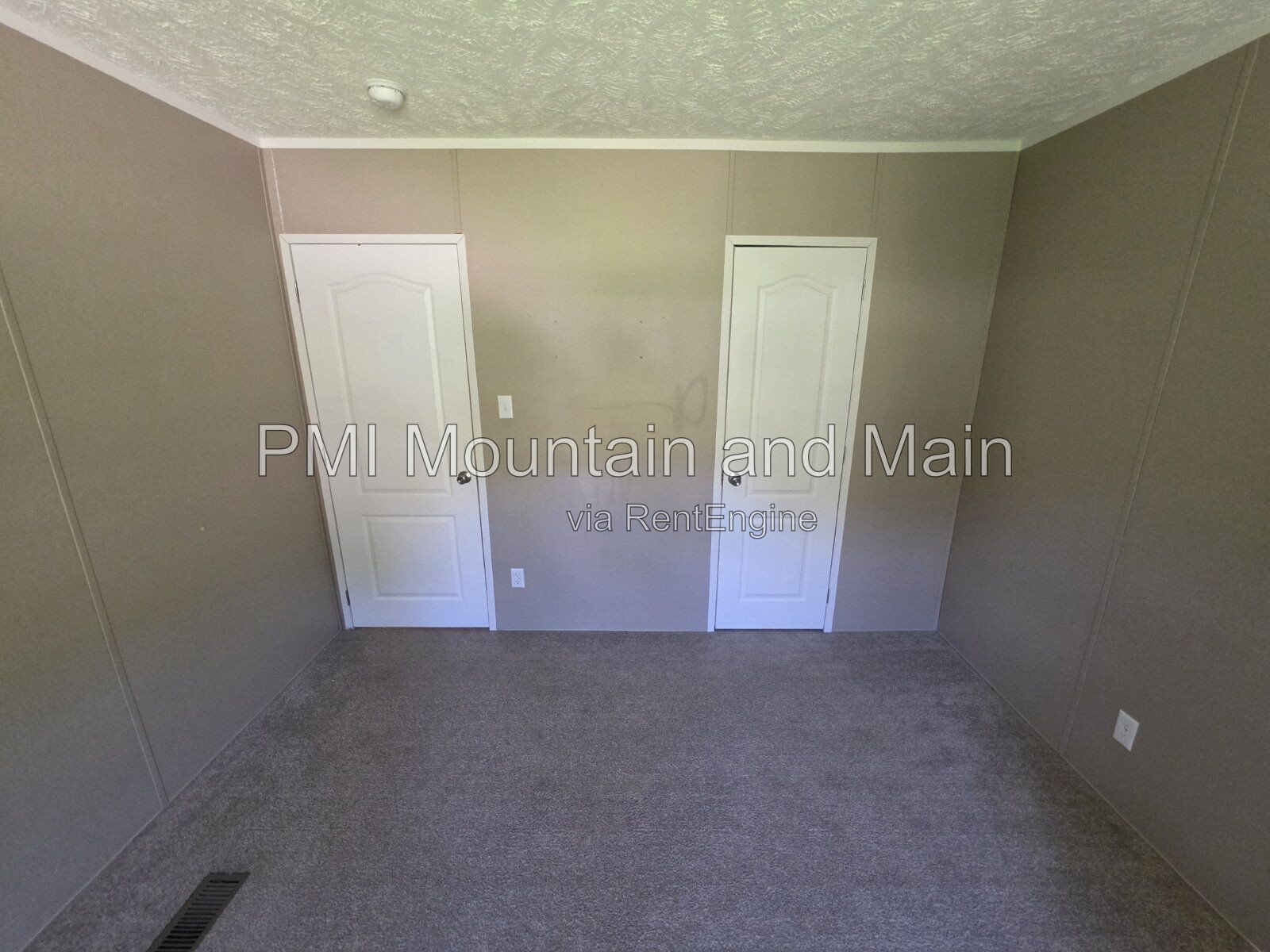 Gallery Image 31