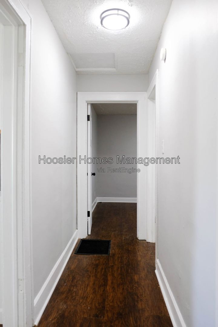 Gallery Image 19