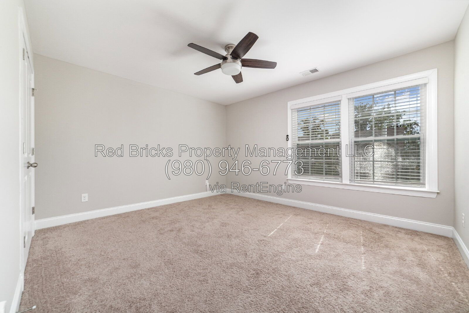 Gallery Image 33