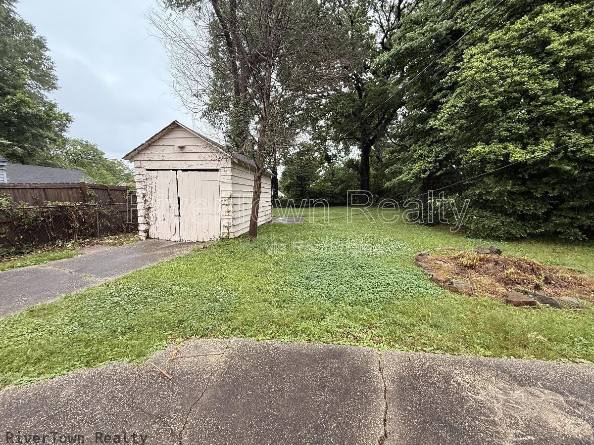 Gallery Image 16