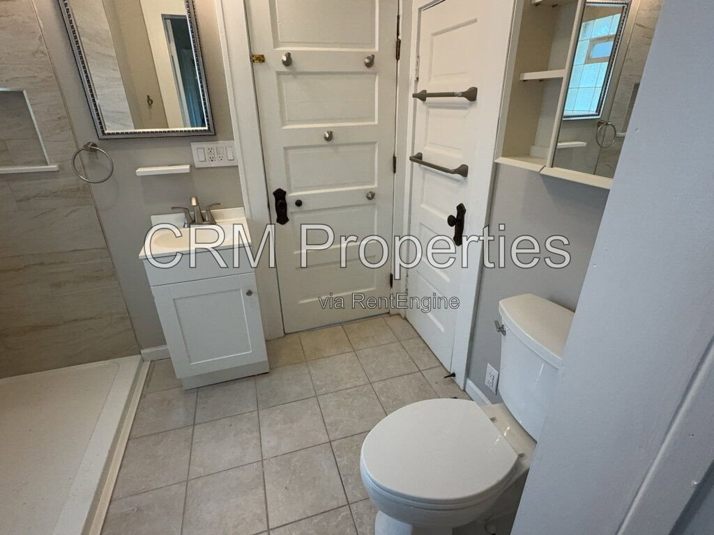 Gallery Image 17