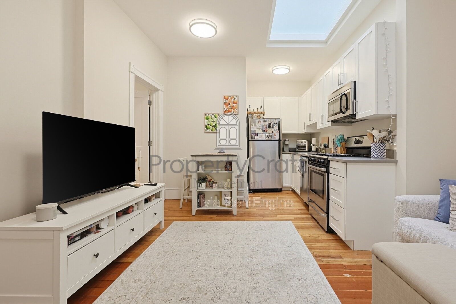 Gallery Image 0
