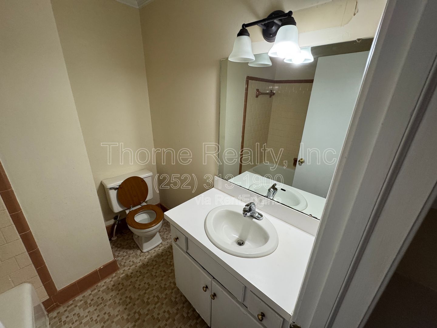 Gallery Image 9