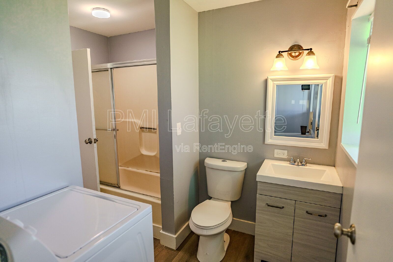 Gallery Image 14