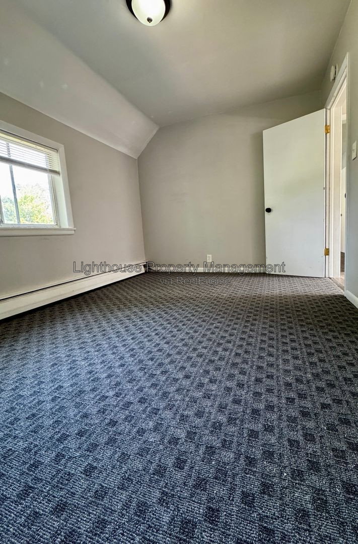 Gallery Image 16