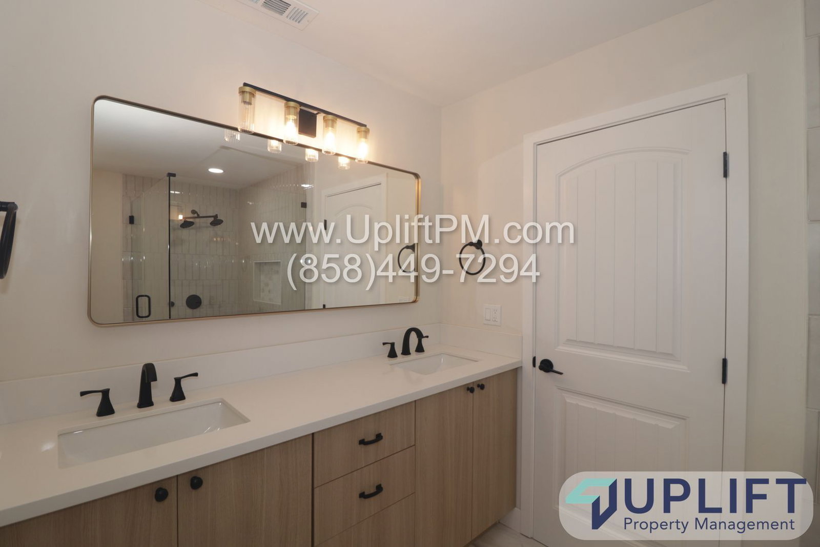 Gallery Image 22