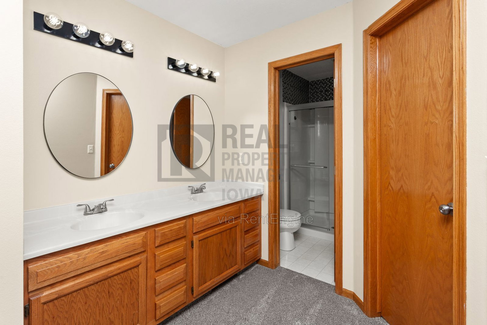Gallery Image 15
