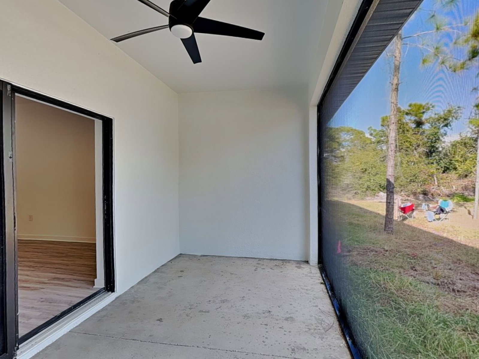Gallery Image 19
