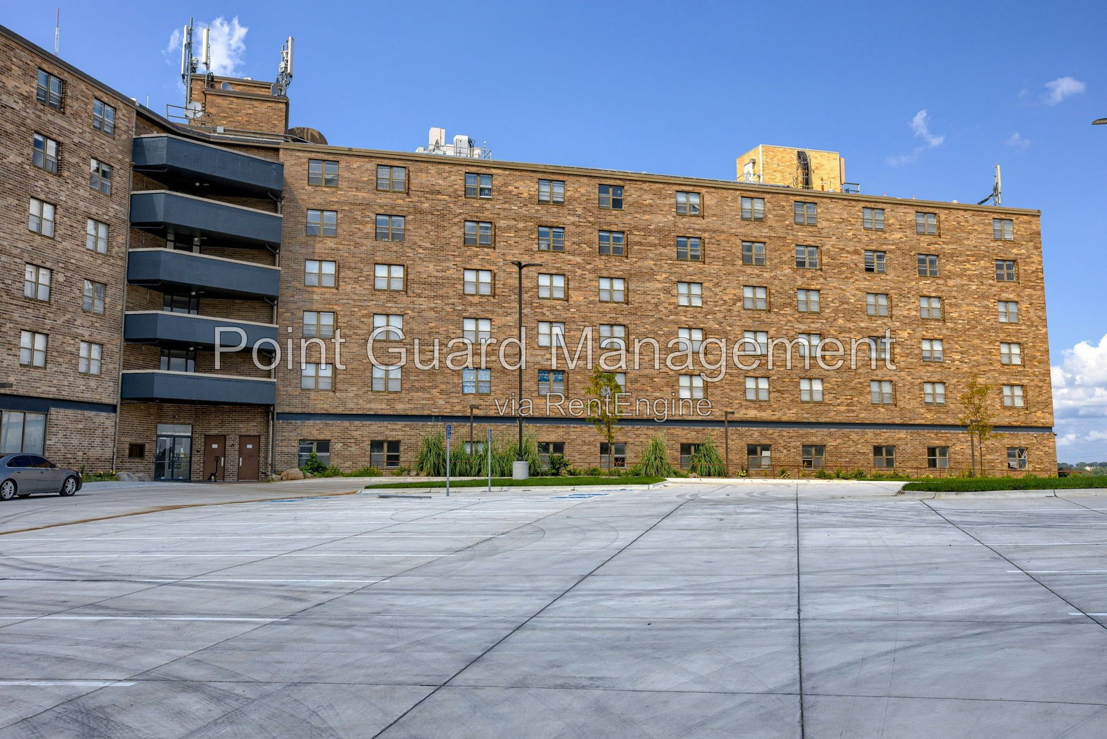 Gallery Image 16