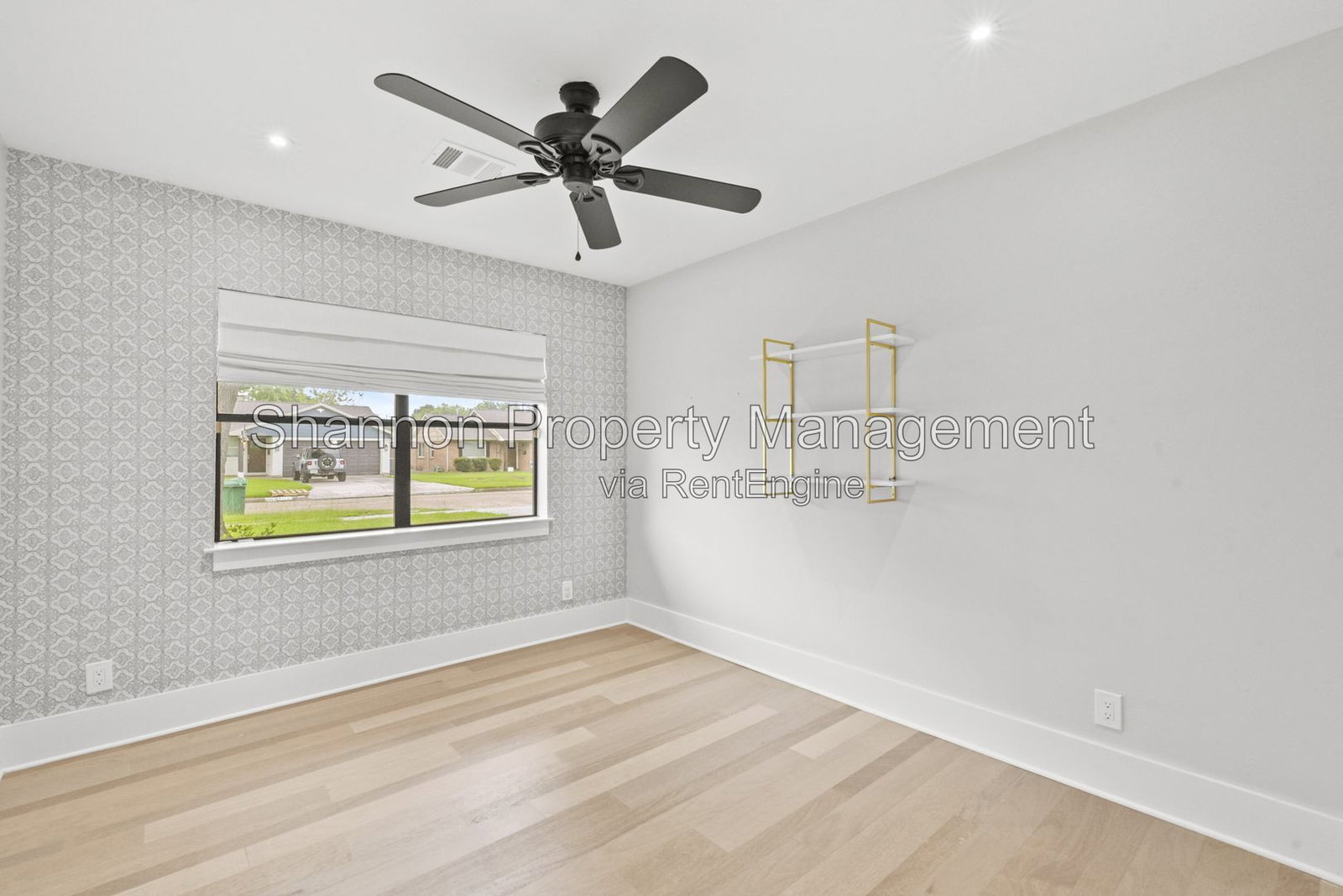 Gallery Image 30