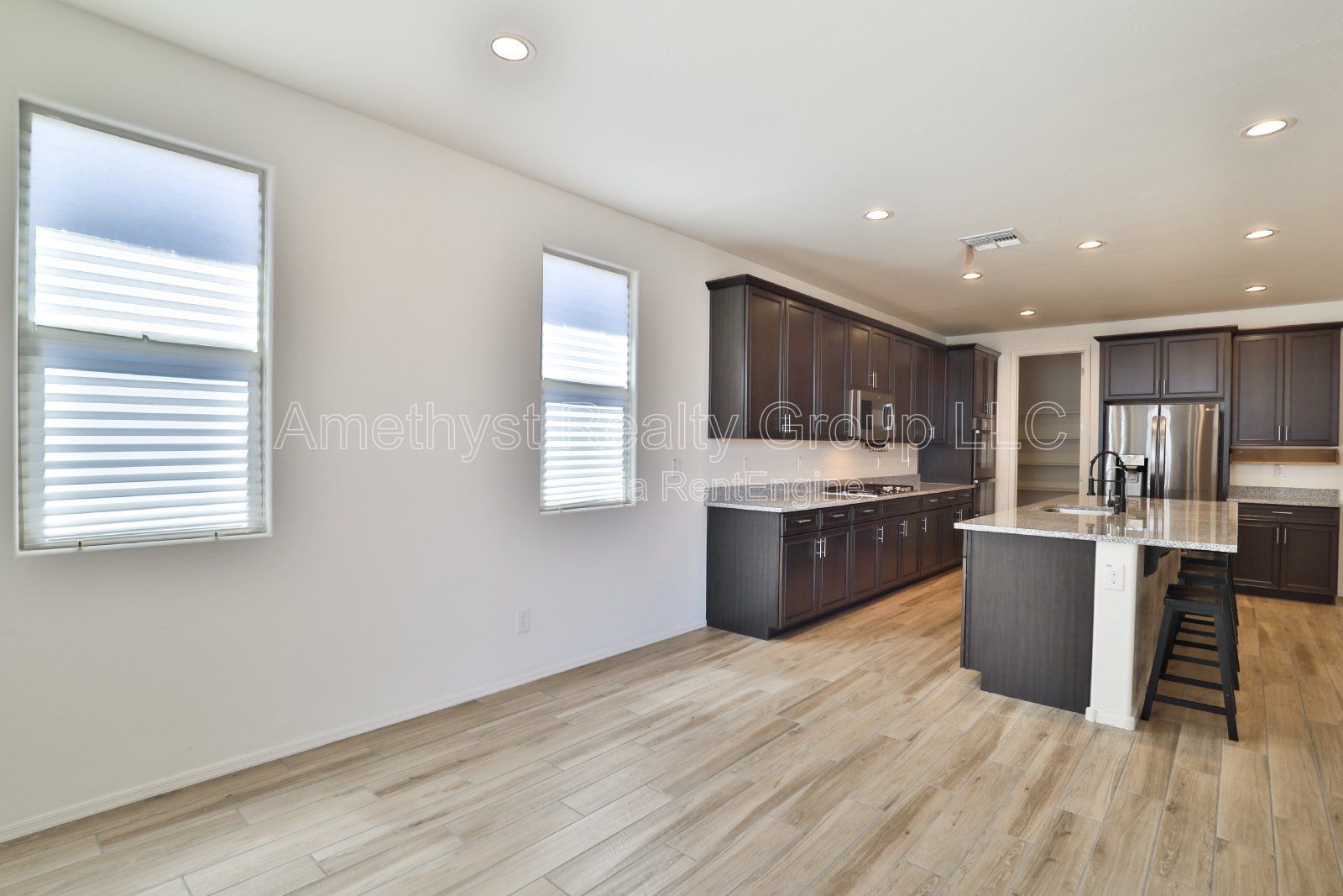 Gallery Image 17