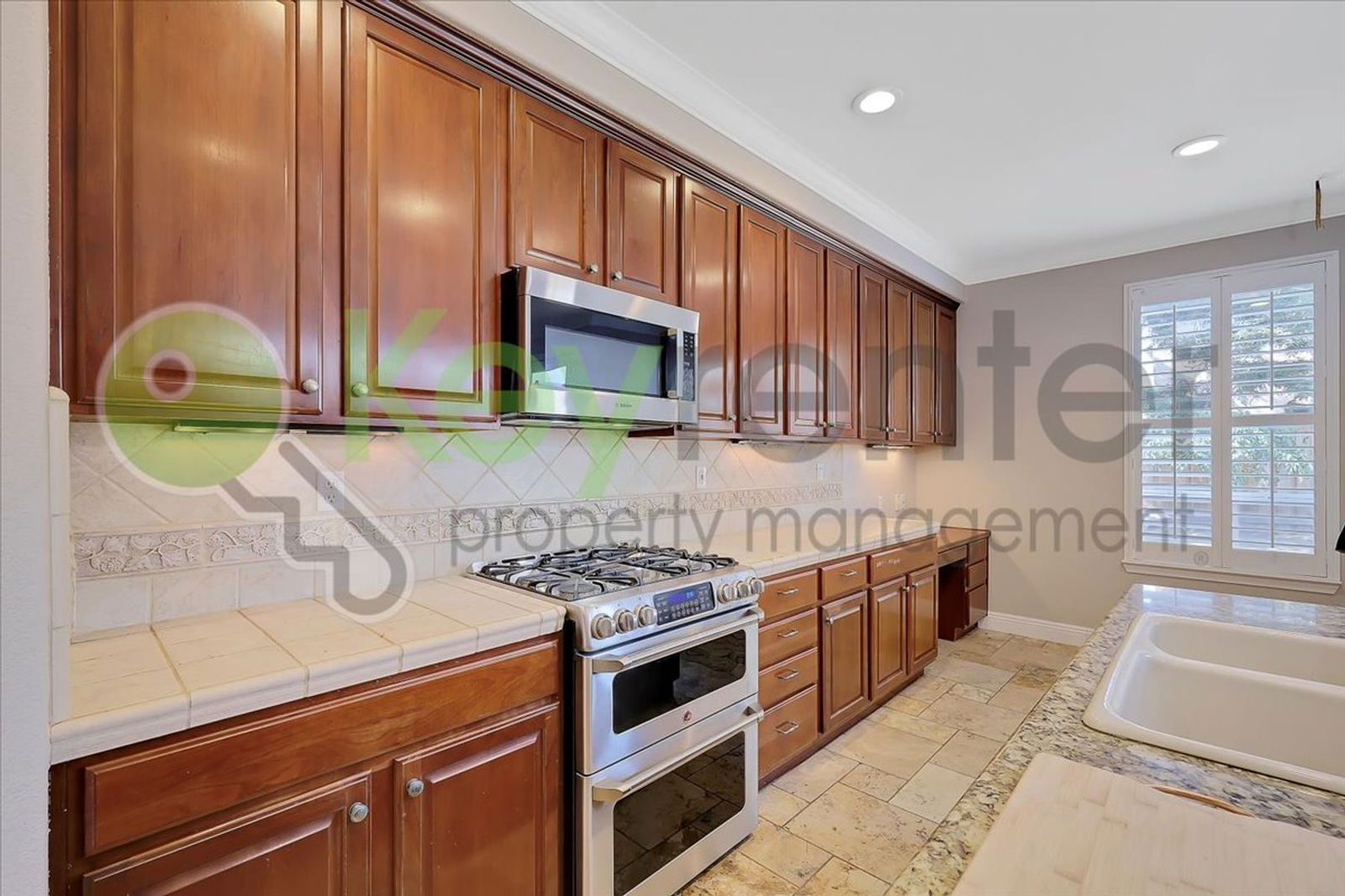 Gallery Image 15