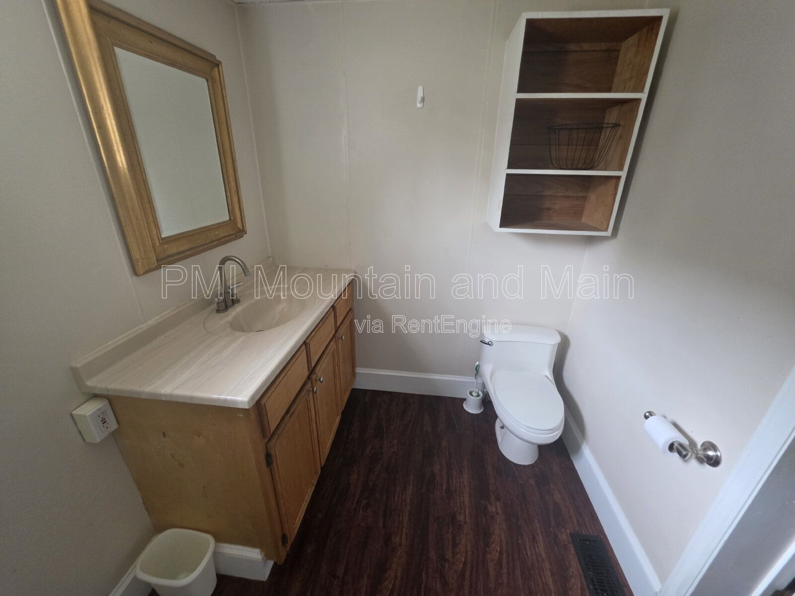 Gallery Image 17