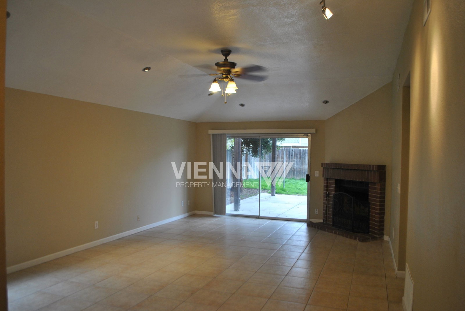 Gallery Image 23