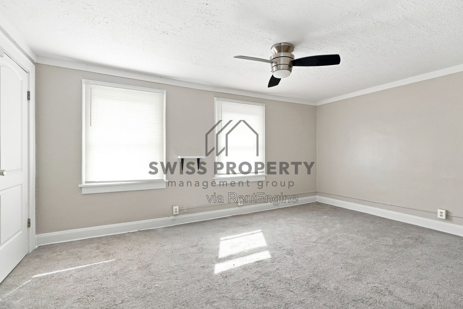 Gallery Image 16