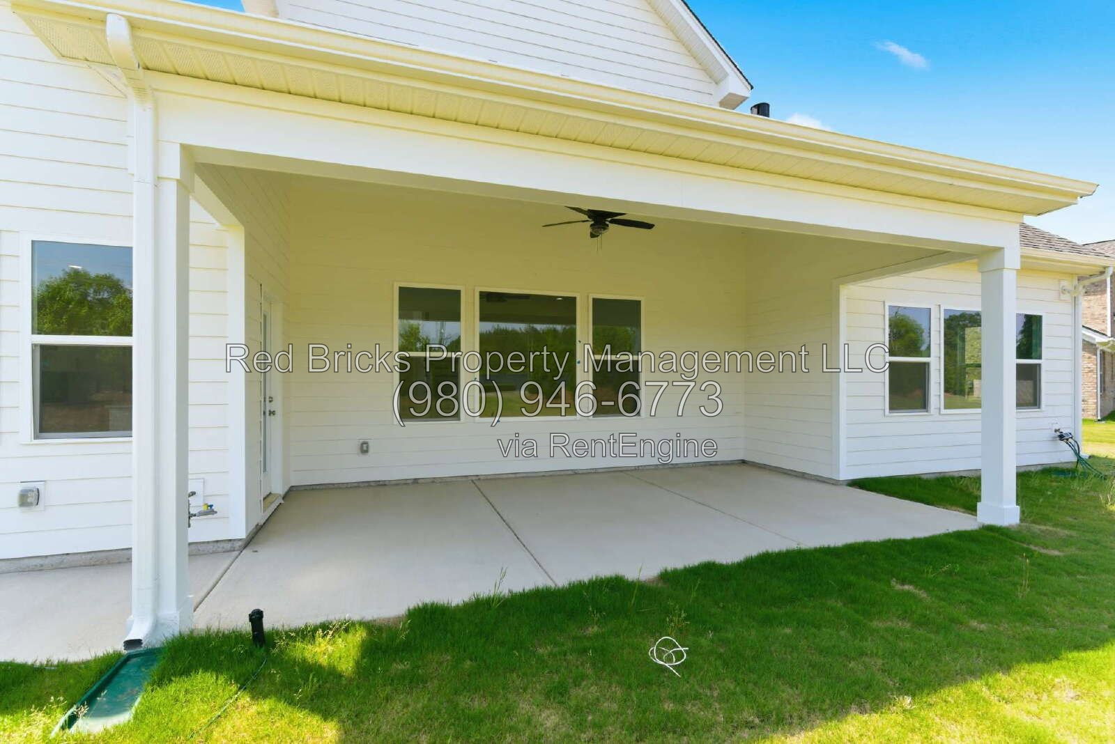 Gallery Image 44