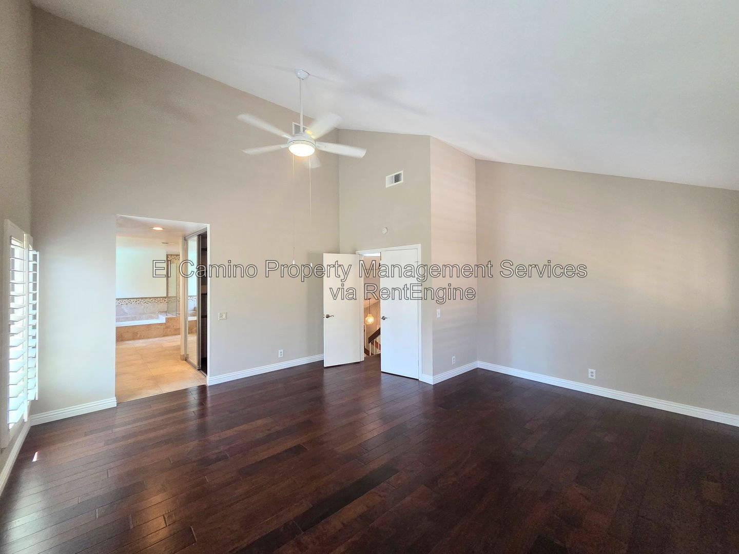 Gallery Image 32