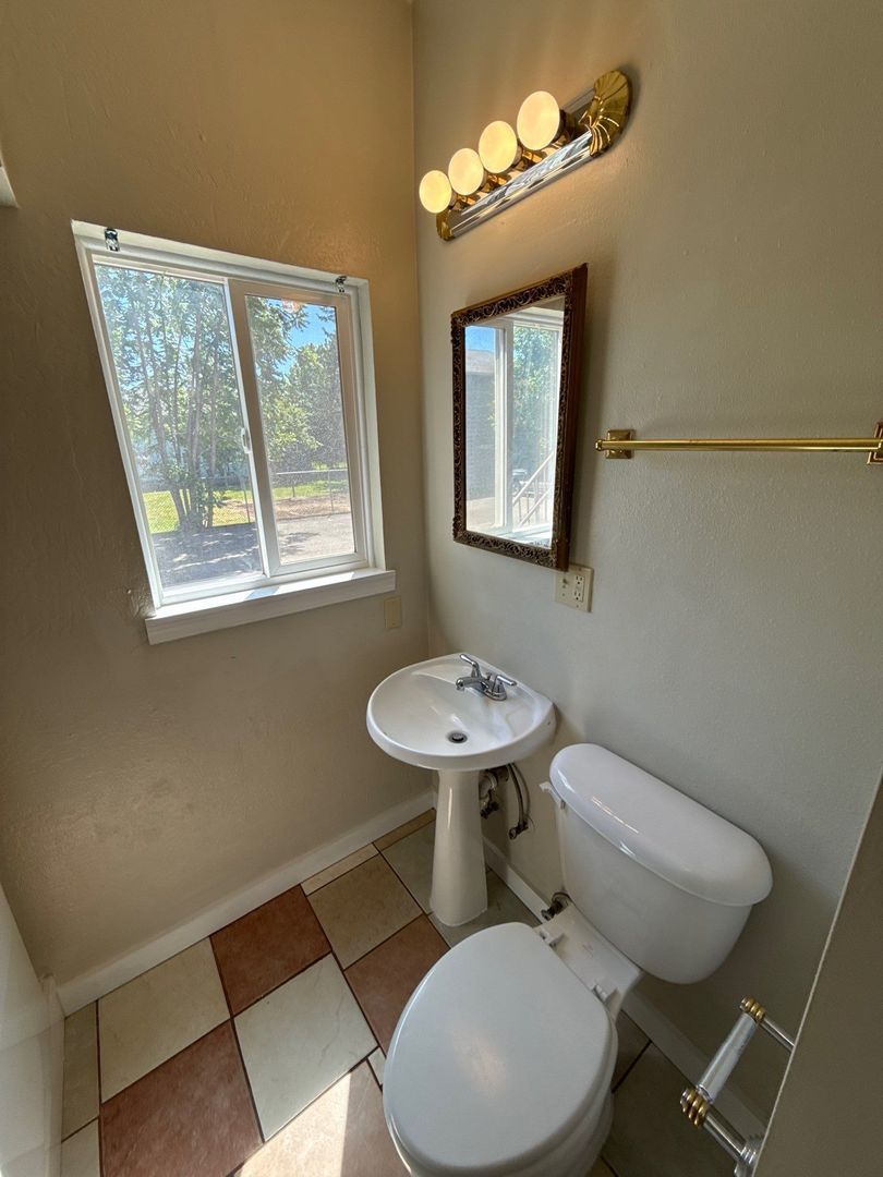 Gallery Image 14