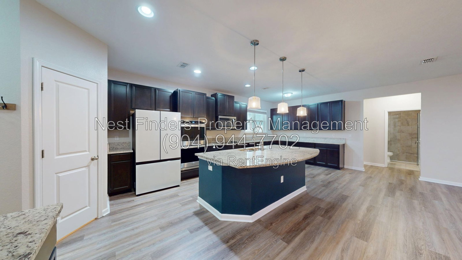 Gallery Image 13