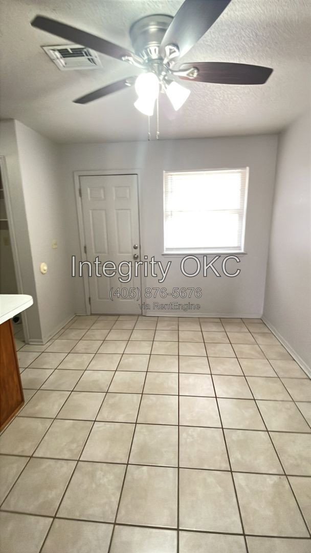 Gallery Image 22