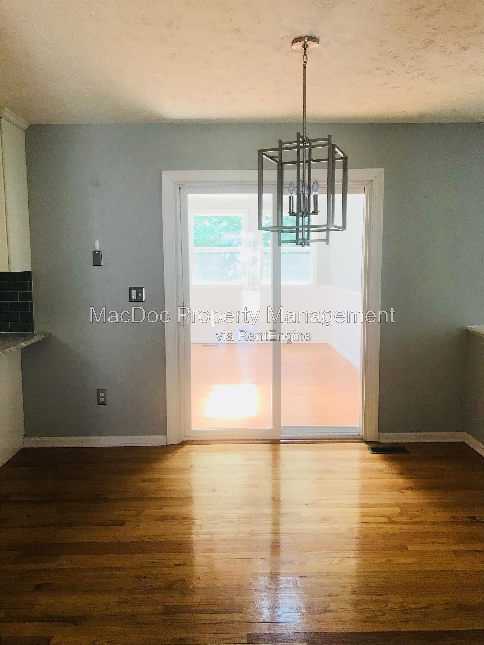Gallery Image 30
