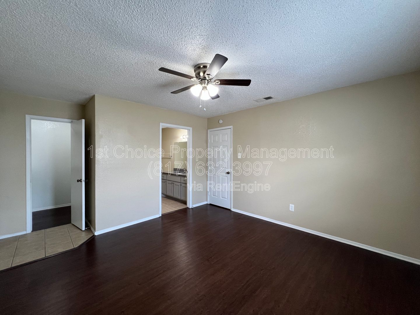 Gallery Image 0