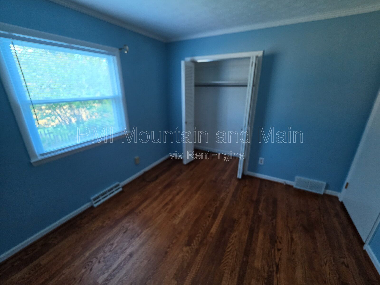 Gallery Image 25