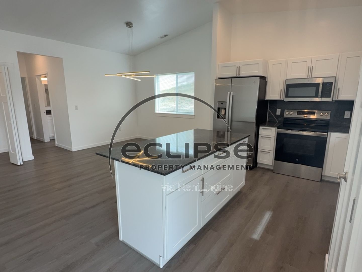 Gallery Image 16
