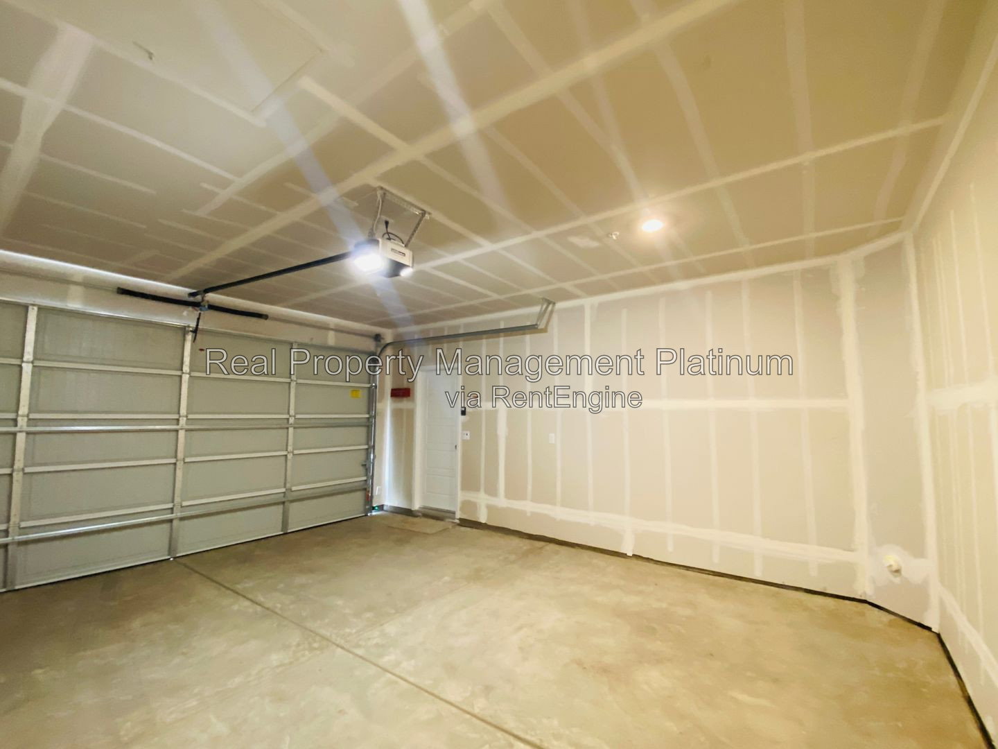 Gallery Image 36